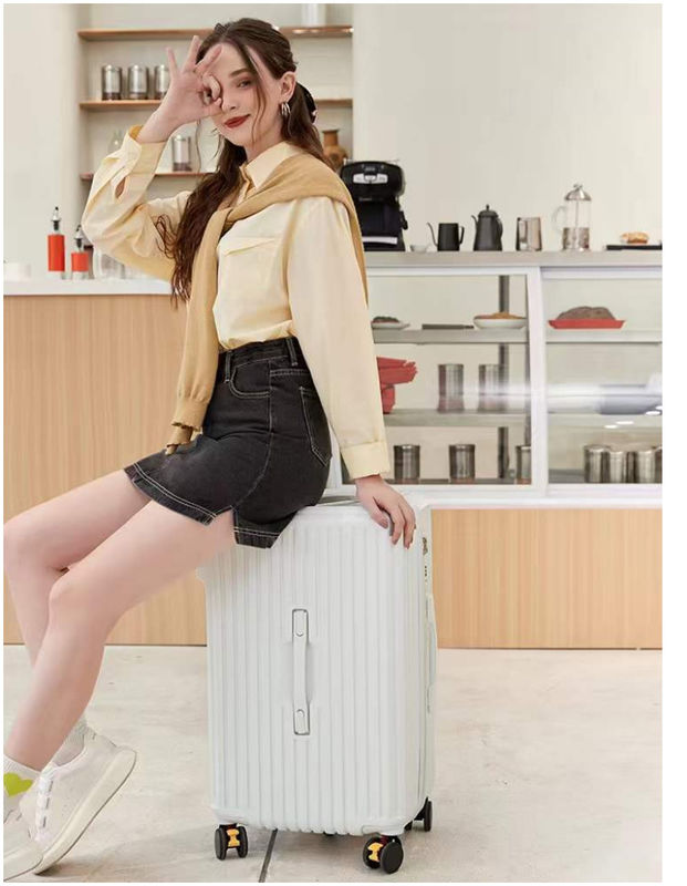 새로운 디자인 공장 도매 대용량 수하물 휴대용 수하물 PC ABS 하드 셸 스핀러 바퀴 조합 잠금